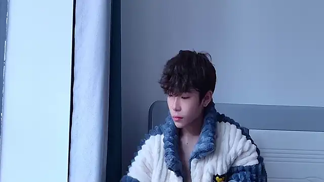 Snapshot of Stuffy-111 chatting on October 31, 2025, 5:30 am Stuffy-111 online show from October 31, 2025, 5:30 am