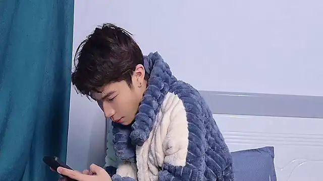 Snapshot of Stuffy-111 chatting on November 13, 2025, 11:09 am Stuffy-111 online show from November 13, 2025, 11:09 am