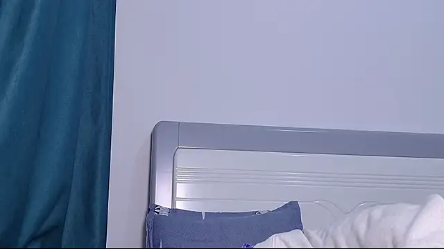 Snapshot of Stuffy-111 chatting on November 23, 2025, 11:43 am Stuffy-111 online show from November 23, 2025, 11:43 am