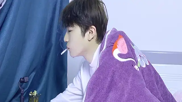 Snapshot of Stuffy-111 chatting on December 14, 2025, 12:10 pm Stuffy-111 online show from December 14, 2025, 12:10 pm