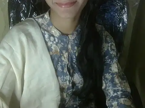 Shezi N online show from November 22, 2025, 2:38 pm