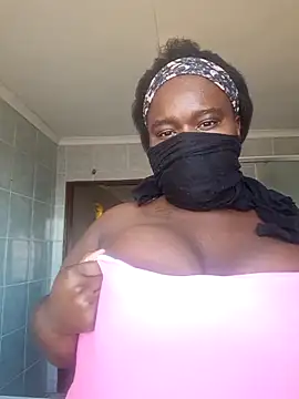 Snapshot of THASHATEEE chatting on October 16, 2025, 2:51 pm THASHATEEE online show from October 16, 2025, 2:51 pm