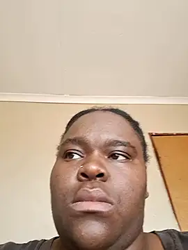 Snapshot of THASHATEEE chatting on October 21, 2025, 7:20 am THASHATEEE online show from October 21, 2025, 7:20 am