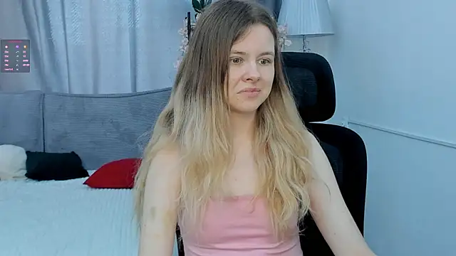 Snapshot of DreamSinder chatting on March 30, 2026, 6:03 am DreamSinder online show from March 30, 2026, 6:03 am