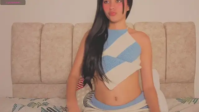 Isa Dolly online show from March 9, 2026, 12:03 am