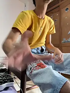 Snapshot of gsusss_feet chatting on November 4, 2025, 6:29 pm gsusss feet online show from November 4, 2025, 6:29 pm