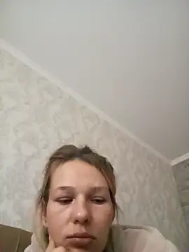 Snapshot of Coare_Cindy chatting on October 24, 2025, 10:44 am Coare Cindy online show from October 24, 2025, 10:44 am