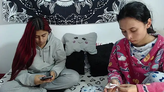 emily n abby online show from February 12, 2026, 1:06 pm