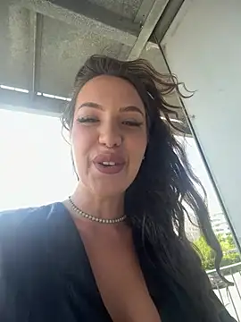 BiancaAva online show from August 5, 2026, 12:52 pm