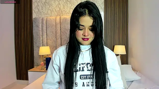 goddessfeetxx online show from October 17, 2025, 8:44 pm