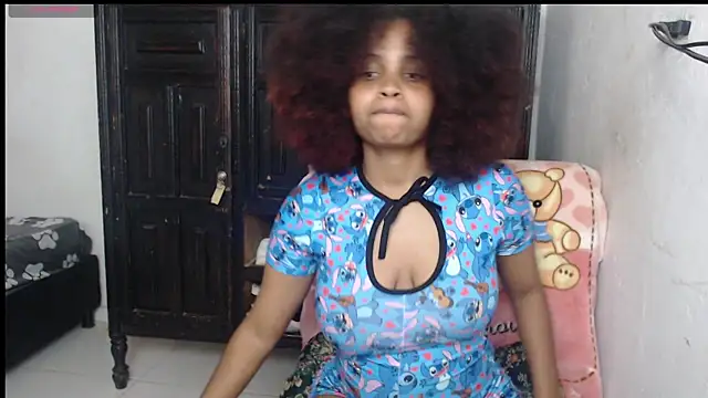 kataleya2021 online show from October 23, 2025, 3:28 am