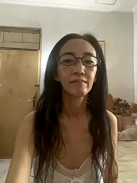 princessD077 online show from November 4, 2025, 6:56 am