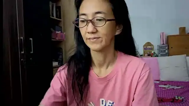 princessD077 online show from February 14, 2026, 4:26 pm