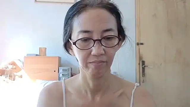 princessD077 online show from May 31, 2026, 2:09 am