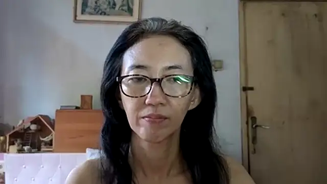 princessD077 online show from June 12, 2026, 3:05 am