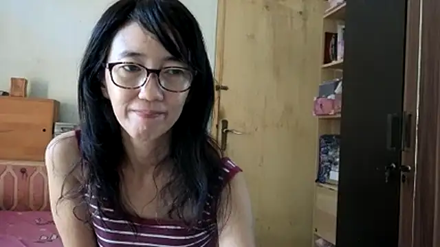 princessD077 online show from June 27, 2026, 4:50 am