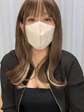 Snapshot of sakina-07 chatting on December 3, 2025, 2:26 pm sakina-07 online show from December 3, 2025, 2:26 pm