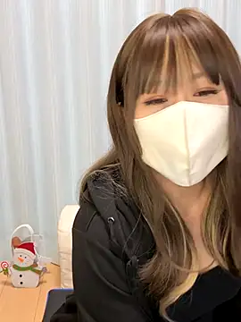 Snapshot of sakina-07 chatting on December 5, 2025, 2:14 pm sakina-07 online show from December 5, 2025, 2:14 pm