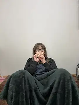 sakina-07 online show from April 10, 2026, 2:22 pm