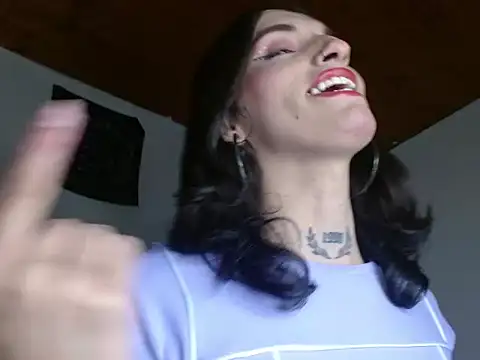 Scarlett crastrawberry online show from April 16, 2026, 10:12 pm