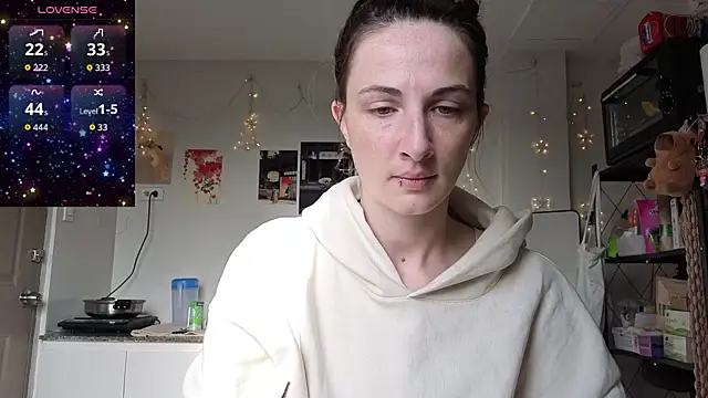 Snapshot of mistressaurora chatting on December 21, 2025, 12:07 am mistressaurora online show from December 21, 2025, 12:07 am