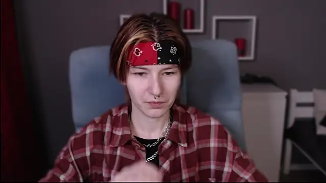 guitarandangell online show from January 15, 2026, 7:24 am