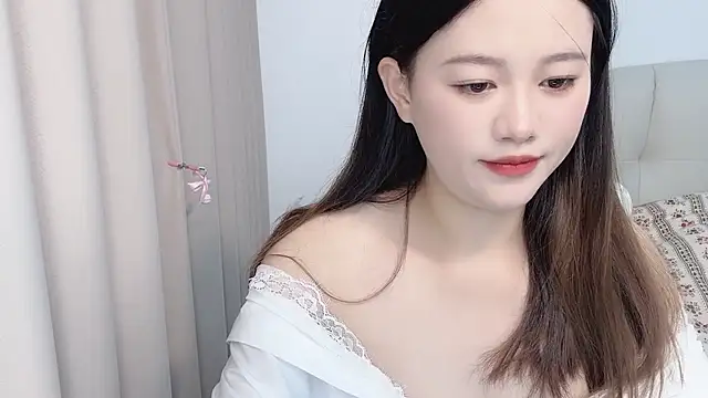 Bella-8 online show from October 20, 2025, 3:01 pm