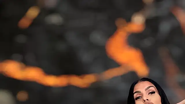 KimWilmes online show from October 20, 2025, 2:50 pm