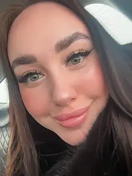 KiraSunshine online show from January 15, 2026, 3:55 am