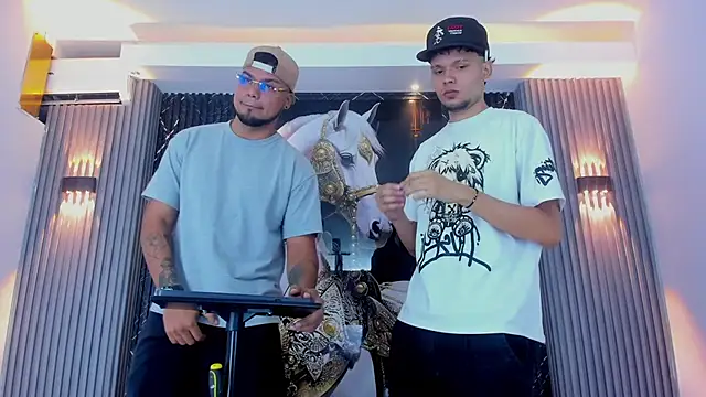 handsome boys22 online show from December 2, 2025, 11:59 am