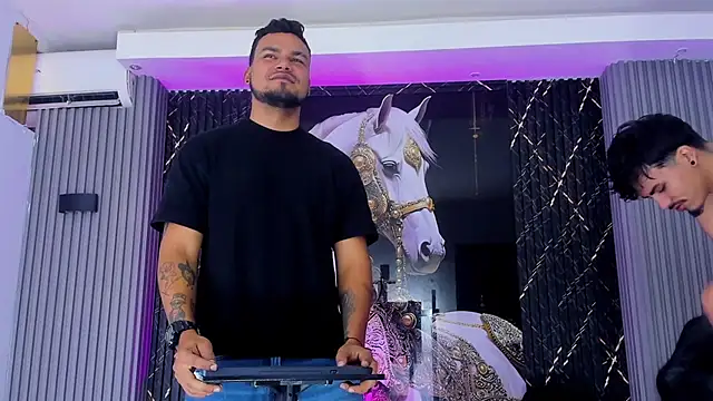 handsome boys22 online show from December 19, 2025, 12:12 pm