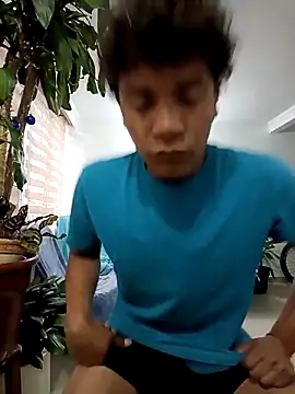 Snapshot of Gh_garciaz chatting on December 19, 2025, 11:17 am Gh garciaz online show from December 19, 2025, 11:17 am