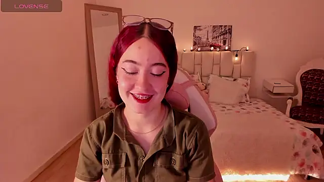 Amaraa couper1 online show from January 16, 2026, 4:05 am