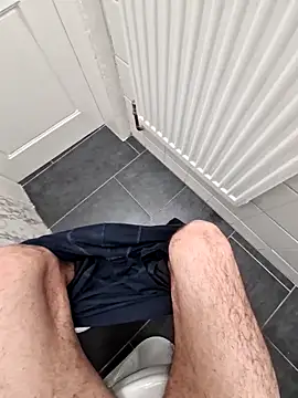 16enes16 online show from December 17, 2025, 1:39 pm