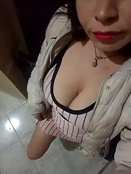 Labellasex online show from April 18, 2026, 4:05 am