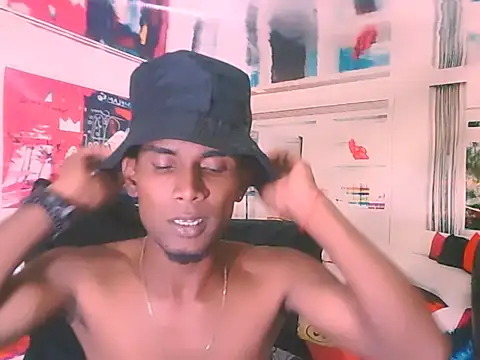 IndianThuggin online show from November 14, 2025, 6:06 pm