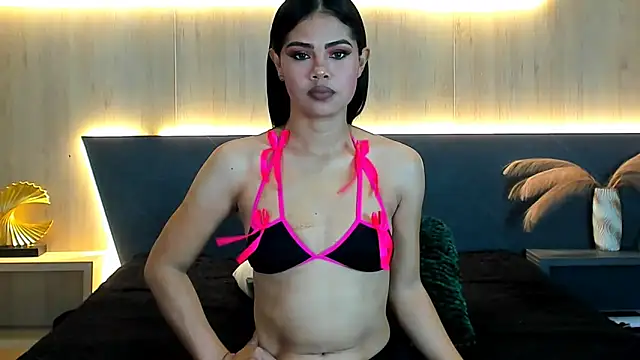 LorenaVarga online show from March 14, 2026, 7:30 pm