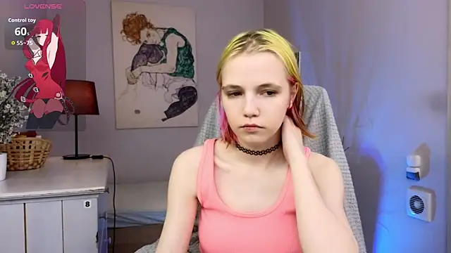 MitaSide online show from November 12, 2025, 8:41 pm