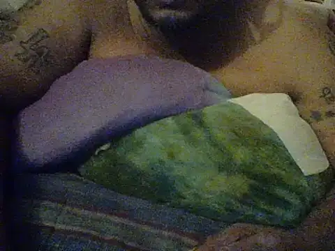 Snapshot of mamiandpapi6969 chatting on October 26, 2025, 5:35 am mamiandpapi6969 online show from October 26, 2025, 5:35 am