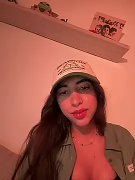 Snapshot of valeriahornier chatting on March 19, 2026, 11:31 pm valeriahornier online show from March 19, 2026, 11:31 pm