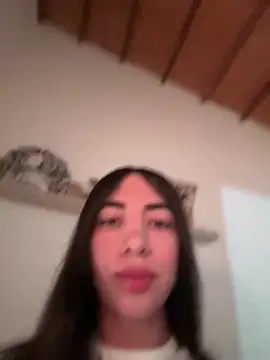 Snapshot of valeriahornier chatting on April 8, 2026, 1:49 am valeriahornier online show from April 8, 2026, 1:49 am