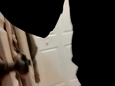 burby79 online show from December 4, 2025, 7:28 am