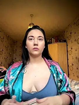 YourFrenchFeliciexo online show from December 14, 2025, 1:27 pm