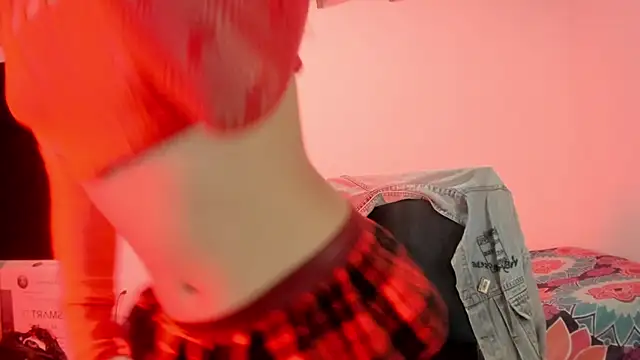 Nikki  uwu online show from April 5, 2026, 7:33 pm