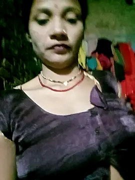 Hot cauple indian online show from November 14, 2025, 1:21 pm