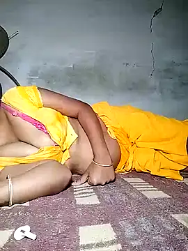 Snapshot of Hot_cauple_indian chatting on March 24, 2026, 5:40 pm Hot cauple indian online show from March 24, 2026, 5:40 pm