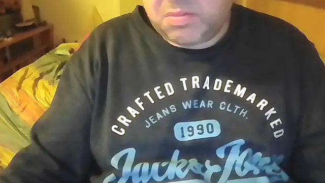 stefistefi8097 online show from December 14, 2025, 5:07 pm