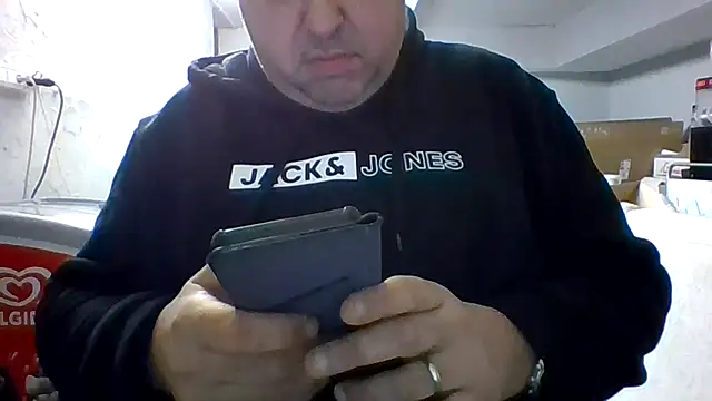 stefistefi8097 online show from January 7, 2026, 4:31 pm