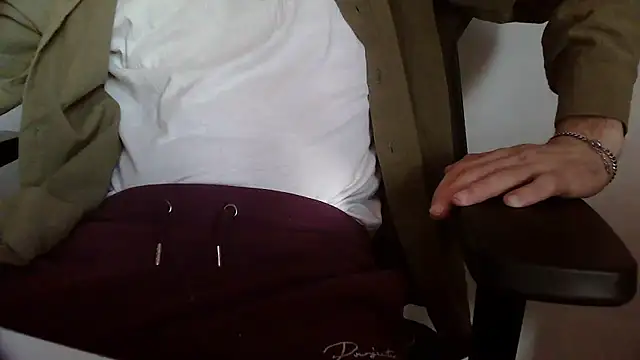 topg84 online show from April 25, 2026, 4:48 pm