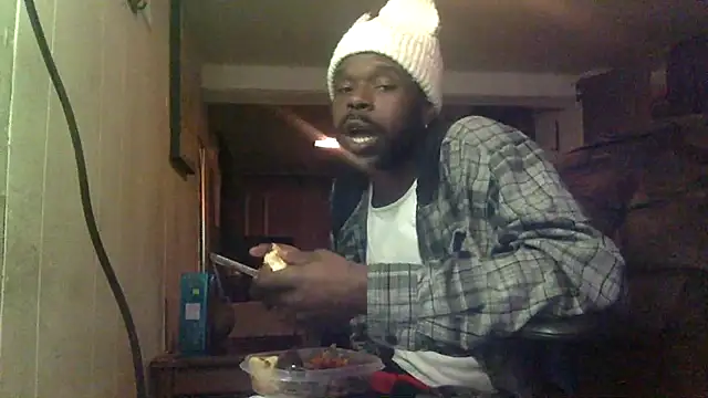 Snapshot of misterincred chatting on December 1, 2025, 3:11 am misterincred online show from December 1, 2025, 3:11 am